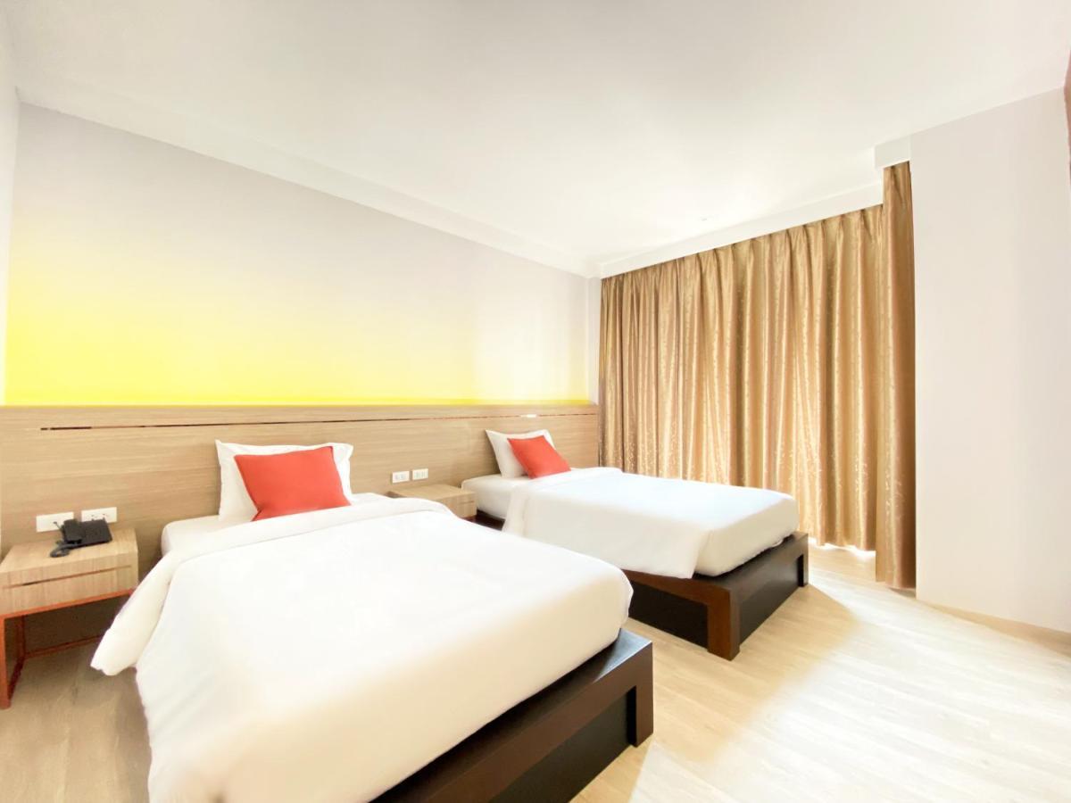 Srilamduan Hotel Sisaket Exteriör bild