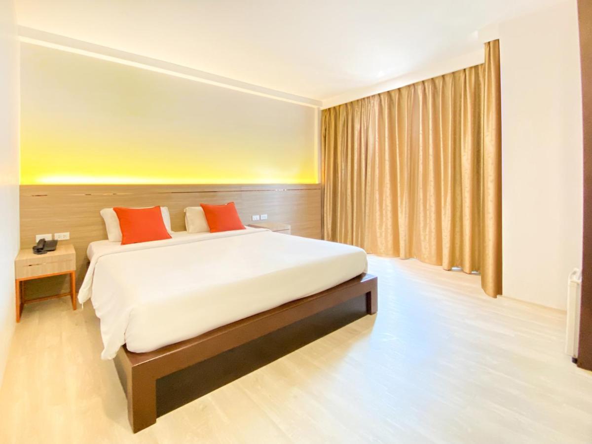 Srilamduan Hotel Sisaket Exteriör bild