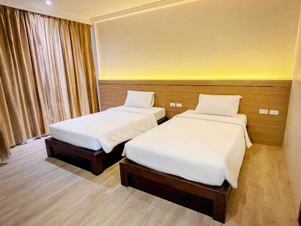 Srilamduan Hotel Sisaket Exteriör bild